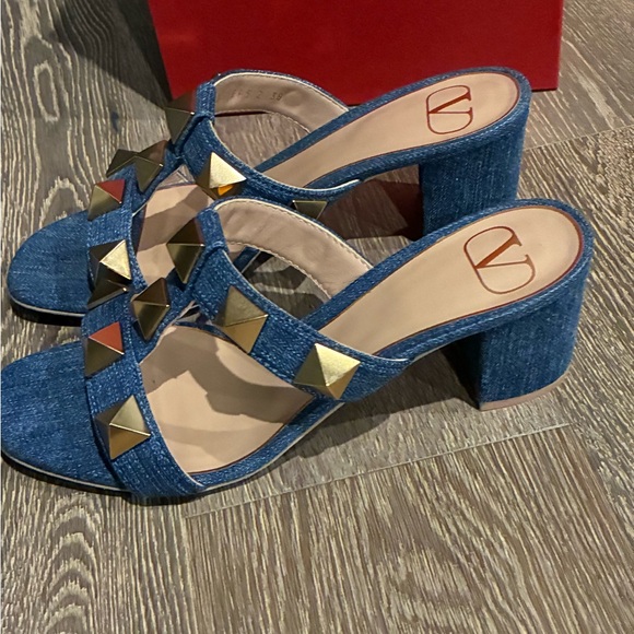Valentino Blue Denim Heels with Gold Studs - Picture 3 of 6